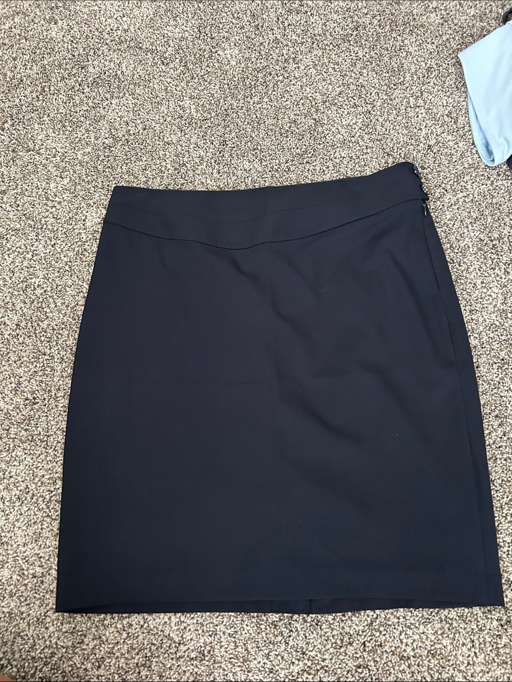 The Limited navy skirt sz 12